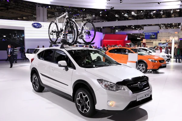 Mezinárodním autosalonu ve Frankfurtu, Německo. Subaru xv suv na 65 iaa ve Frankfurtu, Německo termín 17 září 2013 — Stock fotografie