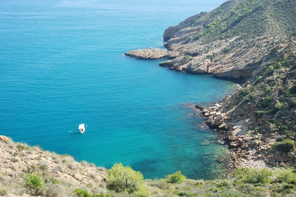 Costa do Mediterrâneo em Altea, Espanha — Fotografia de Stock