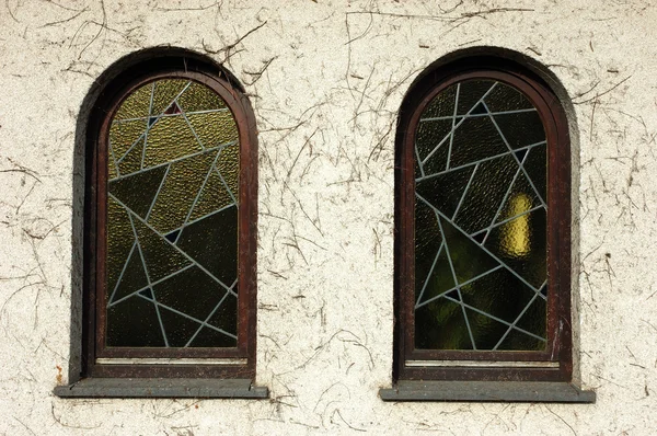 Wall with two windows — Stock Photo, Image