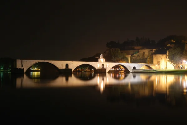 Avignon bei Nacht, Frankreich — Stockfoto