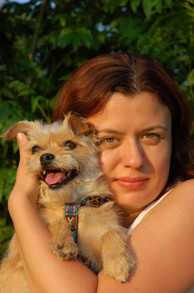 Girl and her dog — Stock Photo, Image