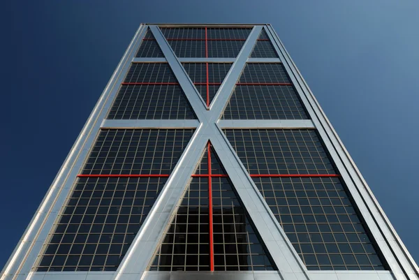 Puerta de europa turm (tor von europa) in madrid, spanien — Stockfoto