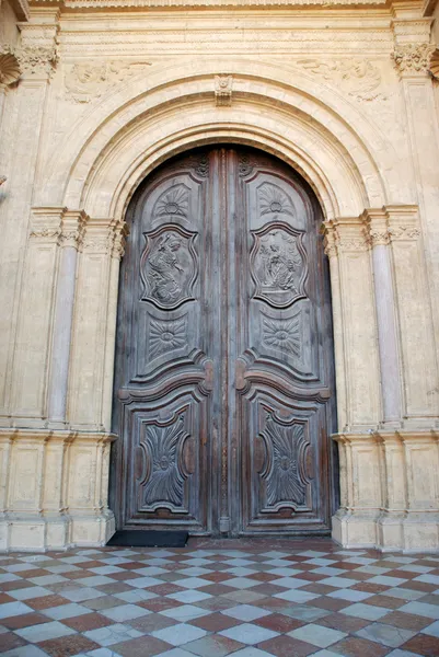Ancient cathedral door — Stock Photo, Image