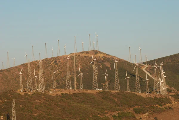 Turbinas eólicas para energia alternativa — Fotografia de Stock
