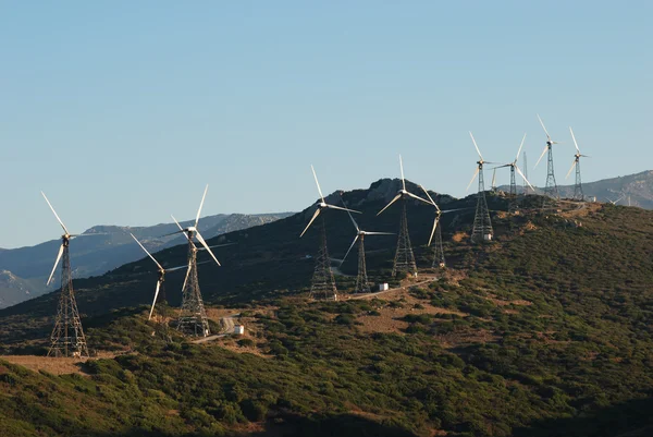 Turbinas eólicas para energías alternativas —  Fotos de Stock