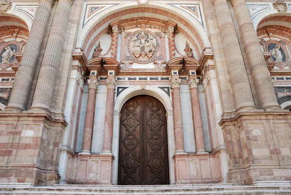 Eingang zur Kathedrale in Malaga, Spanien — Stockfoto