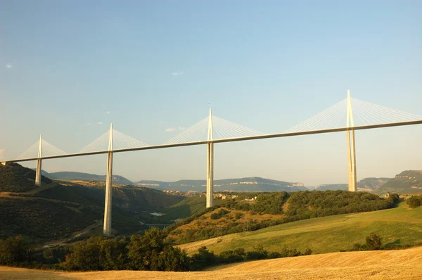 El viaducto de Millau, Francia — Foto de Stock