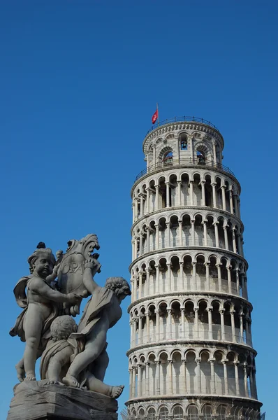 A Torre Inclinada de Pisa, Itália — Fotografia de Stock