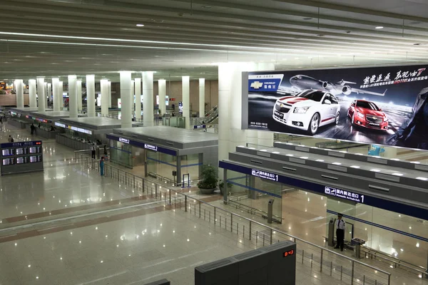 Interior of the airport in Shanghai, China — Stock Photo, Image