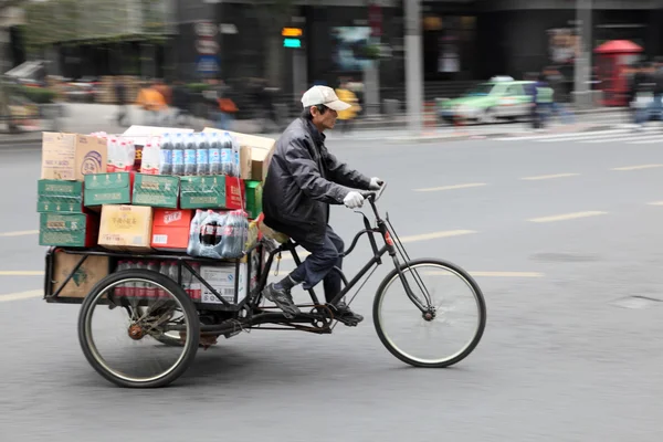 Vehículo típico en Shanghai, China — Foto de Stock