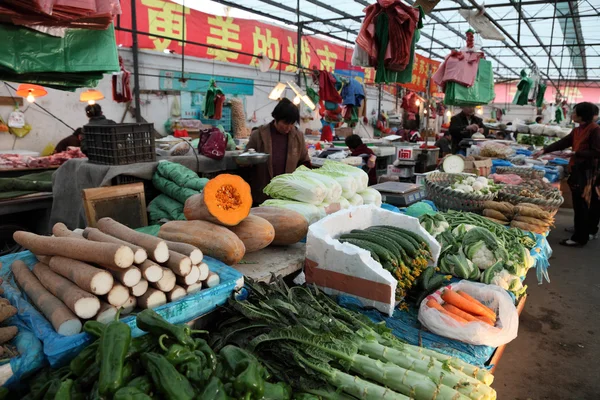 Mercado de vegetais comércio em Shanghai, China — Fotografia de Stock