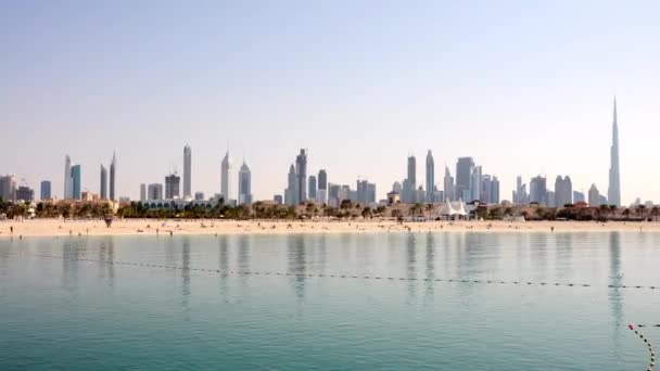 Panoramę Dubaju. Zjednoczone Emiraty Arabskie — Wideo stockowe