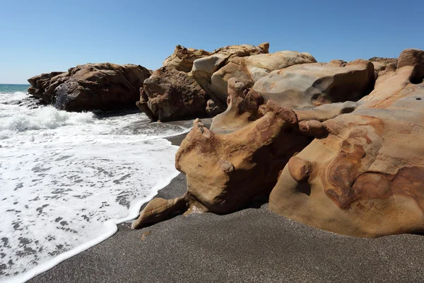 Mittelmeerstrand an der Costa del Sol, Andalusien, Spanien — Stockfoto