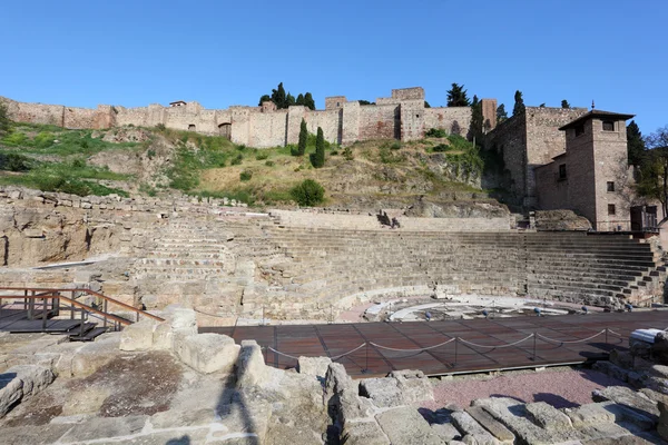 Zřícenina římského divadla v Malaze, Andalusie, Španělsko — Stock fotografie