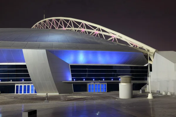 Aspire Dome iluminado à noite. Doha, Qatar, Médio Oriente — Fotografia de Stock