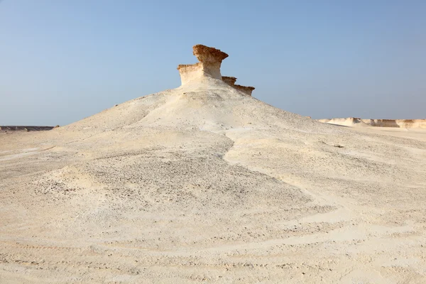 Paisaje del desierto en Qatar, Oriente Medio —  Fotos de Stock