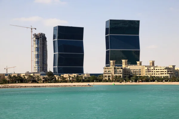 Torres Zig Zag em Doha, Qatar, Médio Oriente — Fotografia de Stock