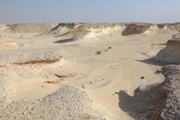 Woestijn landschap in qatar, Midden-Oosten — Stockfoto