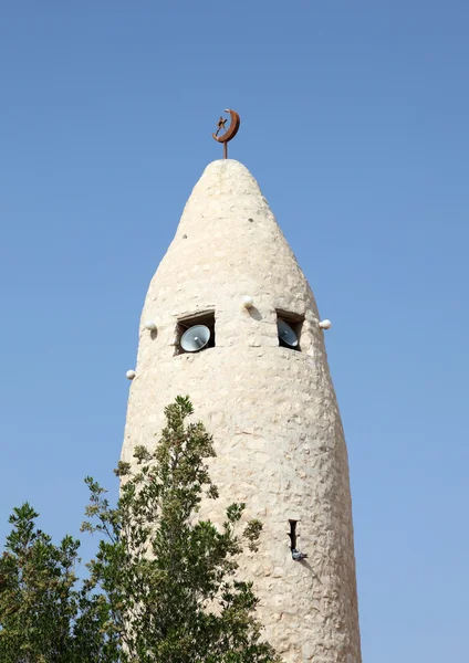 Antiguo minarete de mezquita en Qatar, Oriente Medio — Foto de Stock