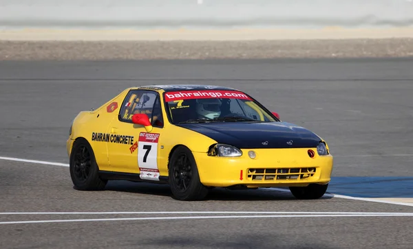 Honda crx racen op de bic 2000cc uitdaging in Bahrein, Midden-Oosten — Stockfoto