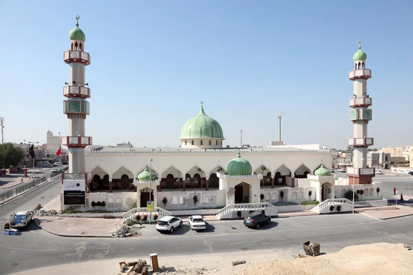 Moské i staden Luna, bahrain, Mellanöstern — Stockfoto