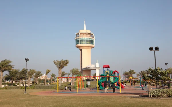 Prinz Khalifa bin Salman Park in Bahrain, Naher Osten — Stockfoto