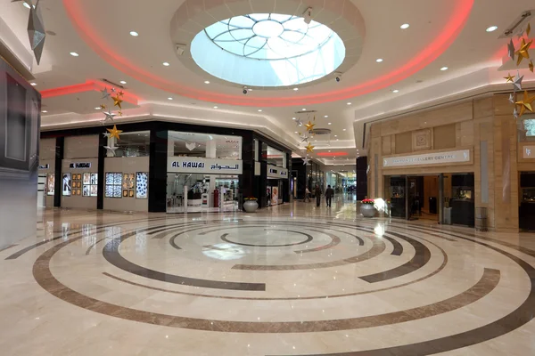 Moda Mall inside of the Bahrain World Trade Center. Kingdom of Bahrain, Middle East — Stock Photo, Image