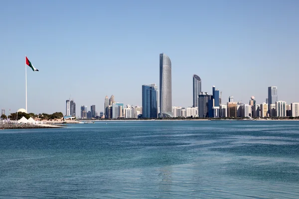 Abu Dhabi skyline, Emirati Arabi Uniti — Foto Stock