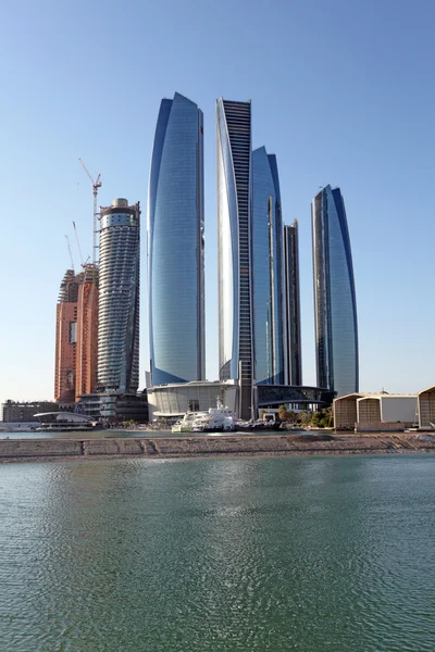 Las torres Etihad en Abu Dhabi, Emiratos Árabes Unidos — Foto de Stock