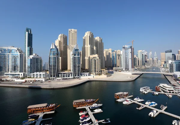 Dubai Marina vista de alto ângulo. Dubai, Emirados Árabes Unidos — Fotografia de Stock