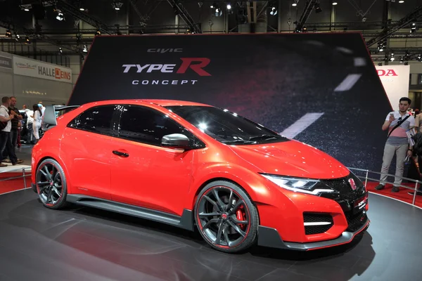 Концепт-кар Honda Civic TypeR на международной выставке AMI - Auto Mobile International Trade Fair 1 июня 2014 года в Лейпциге, Саксония, Германия — стоковое фото