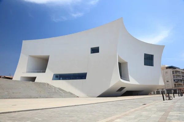 Auditório e Congresso Palácio Infanta Dona Elena. Aguilas, província de Múrcia, Espanha — Fotografia de Stock