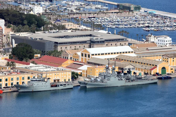 Militärschiffe im Hafen von Cartagena, Spanien — Stockfoto