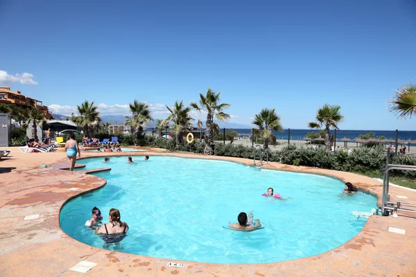 Swimming pool in mediterranean resort. Andalusia, Spain — Stock Photo, Image