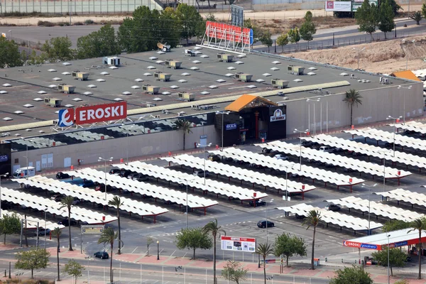 Торговый центр Eroski в Картахене, провинция Мурсия, Испания — стоковое фото