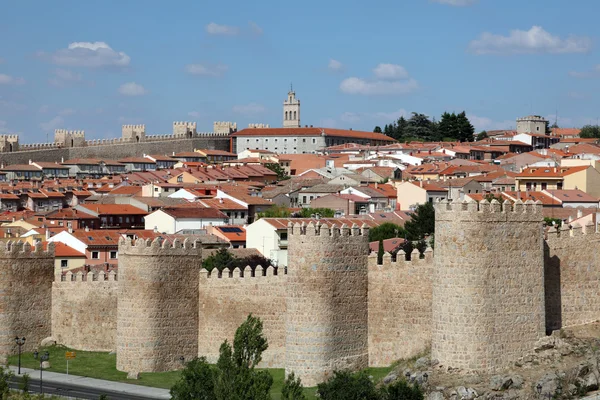 Středověké městské hradby z Avily, castilla y leon, Španělsko — Stock fotografie