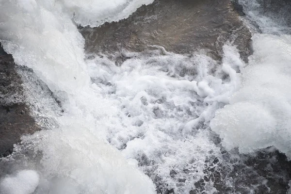 Closeup Frozen Water Creek lizenzfreie Stockbilder