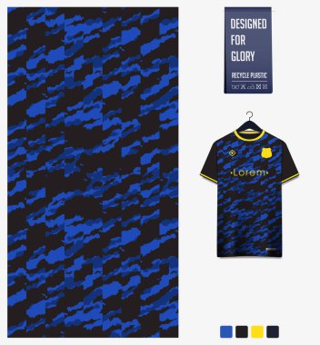 Futbol forması desenli tasarım. Futbol takımı, futbol takımı, bisiklet, e-spor, basketbol, tişört modeli için mavi arka planda kamuflaj deseni. Kumaş deseni. Soyut arkaplan. Vektör İllüstrasyonu.