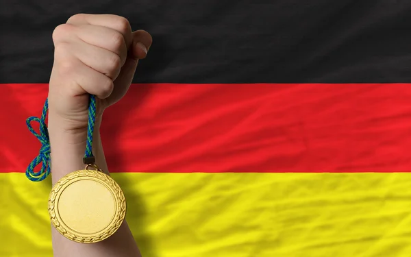 Medalla de oro para el deporte y la bandera nacional de Alemania — Foto de Stock