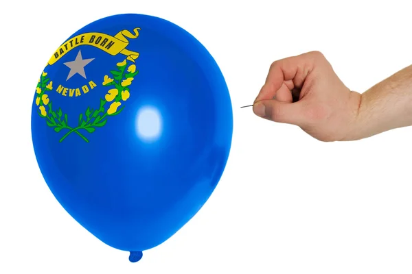 Balão estourando colorido na bandeira do estado americano de nevada — Fotografia de Stock