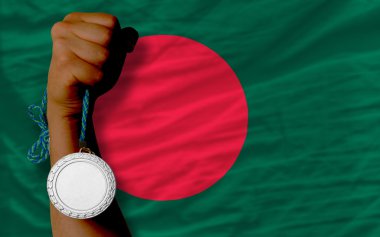 Bangladeş bayrağı, spor için gümüş madalya