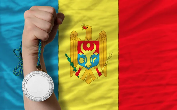 Silver medal for sport and national flag of moldova — Stock Photo, Image