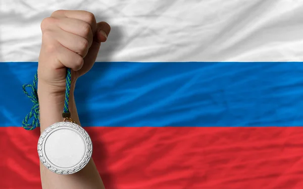 Medalla de plata para el deporte y la bandera nacional de Rusia — Foto de Stock