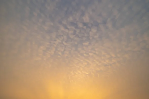 Cielo Atardecer Fondo Abstracto Naturaleza Dramático Azul Con Nubes Color — Foto de Stock