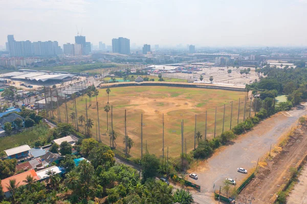 Légi Felvétel Golfpálya Területén Városi Város Bangkok Thaiföld Szabadtéri Sport — Stock Fotó