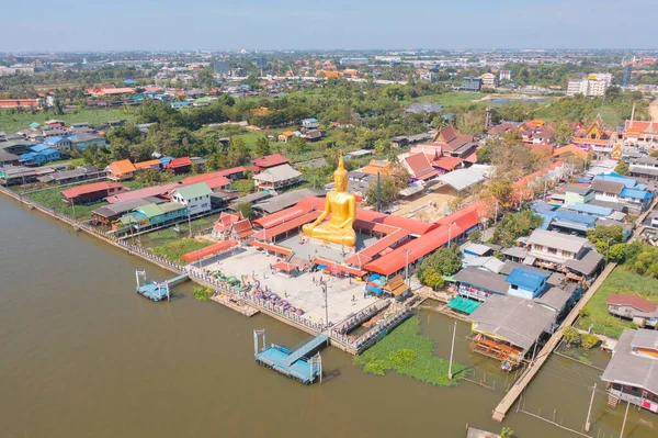 Vista Aérea Buda Dorada Pagoda Stupa Nonthaburi Tailandia Con Río —  Fotos de Stock