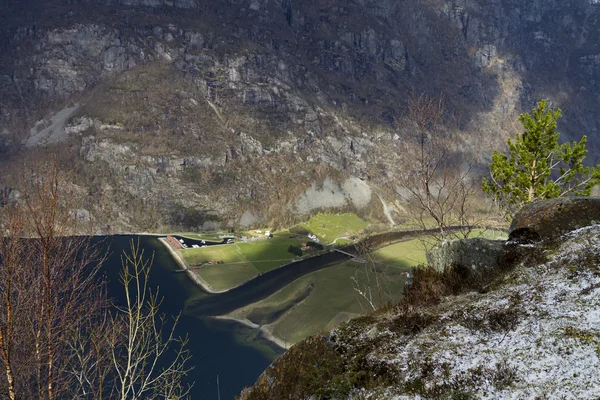 Valle en norway en clima cambiante — Foto de Stock