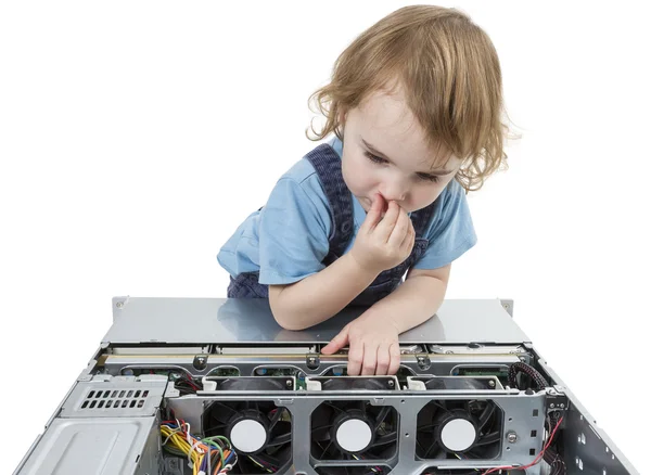 Criança com computador de rede — Fotografia de Stock