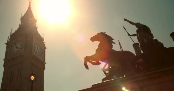 Big Ben Houses Parliament Boadicea Boudica Statue Westminster Bridge Sunset — Vídeo de Stock