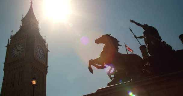 Big Ben Houses Parliament Union Jack Flag Boadicea Boudica Statue — Vídeo de stock